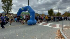 Participants lining up for the start of the 2023 RiverFire 5K.